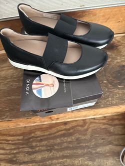 Vionic Cadee Mary Jane Slip-On Flats size 8.5
