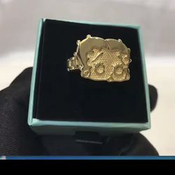 Gold plated hello kitty ring