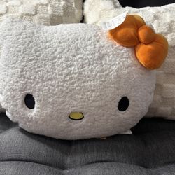 HELLO KITTY PILLOW WITH ORANGE BOW 