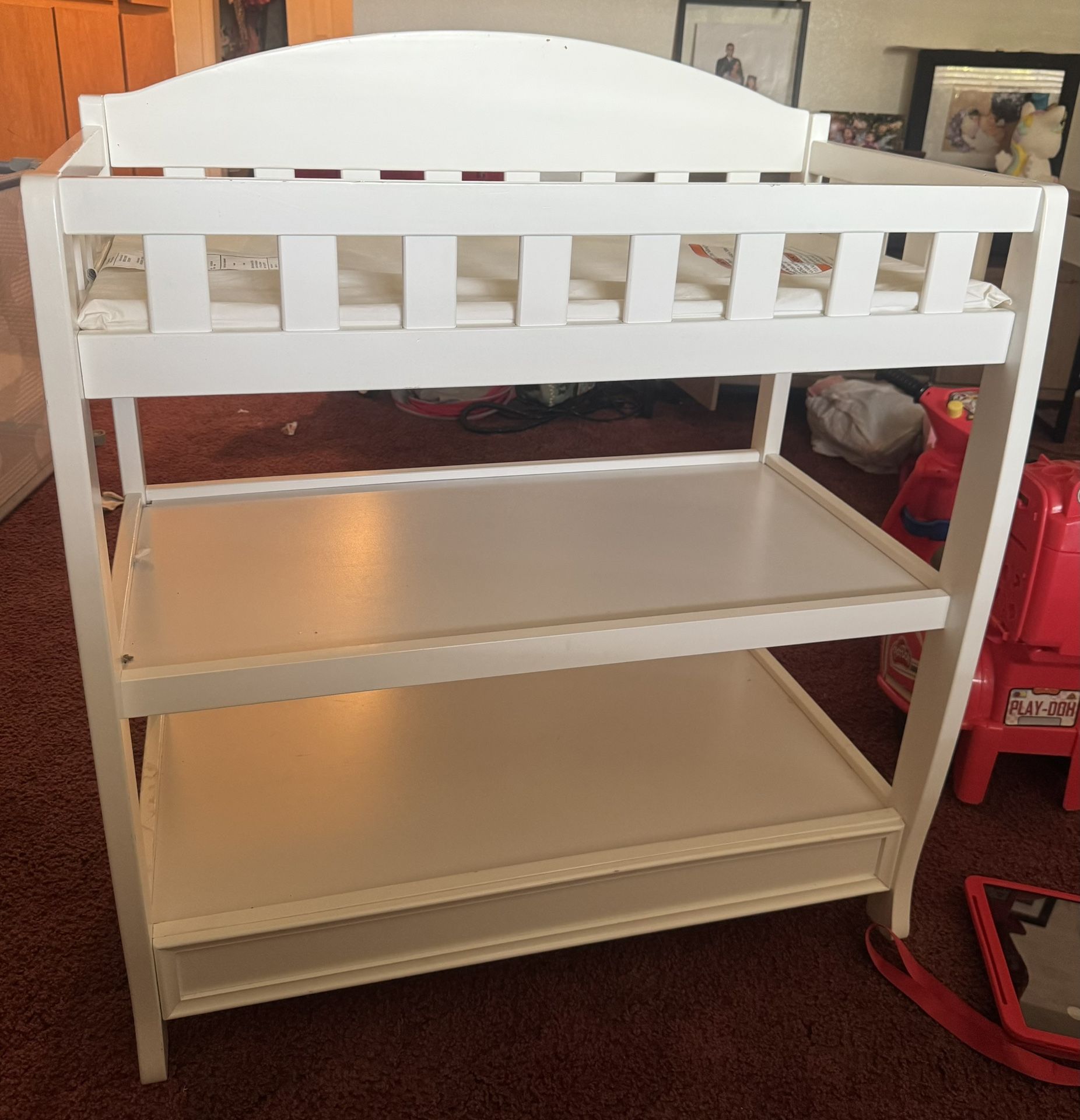 Baby Changing Table 20$