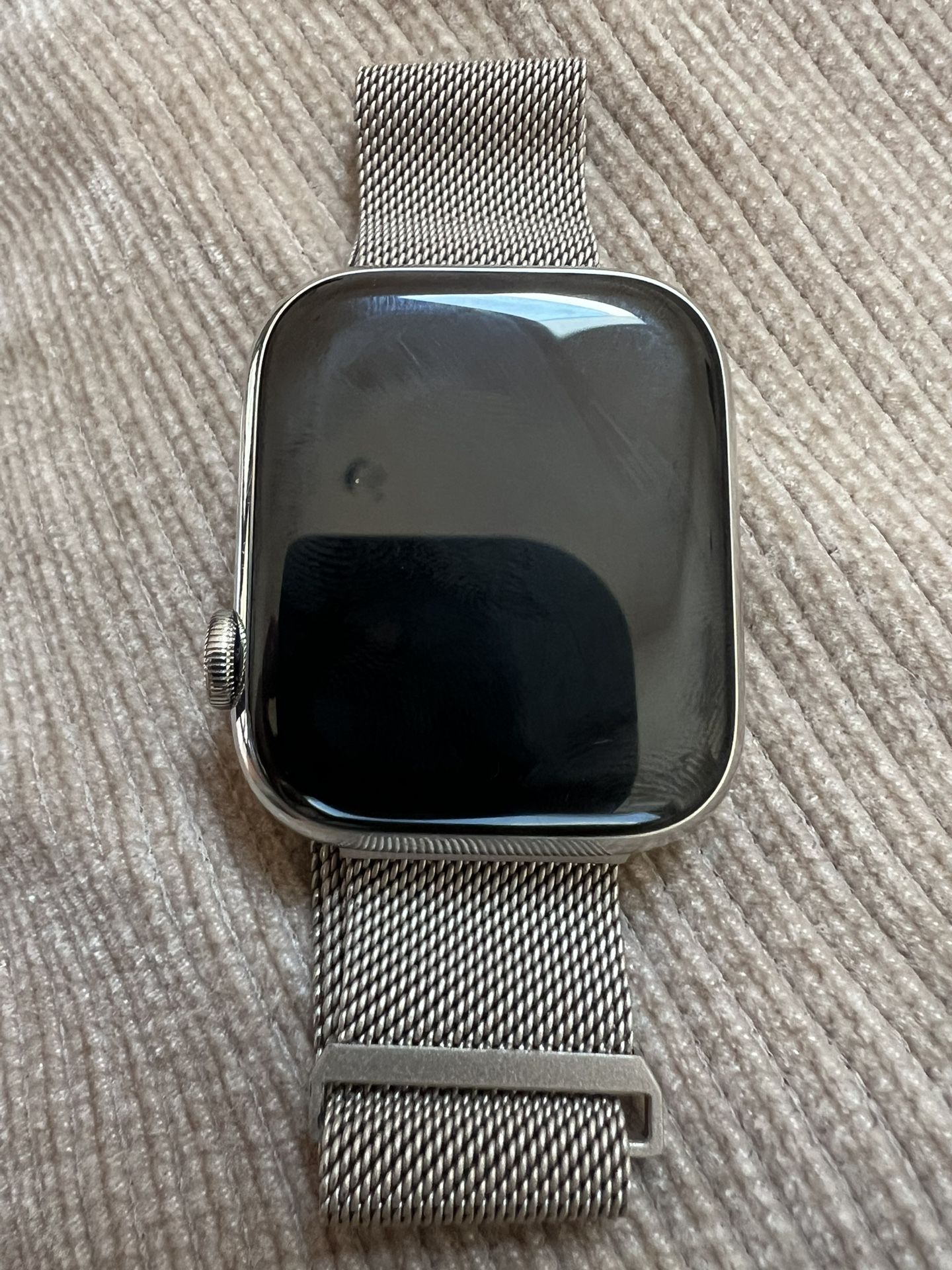 Apple Watch + Cellular 45mm