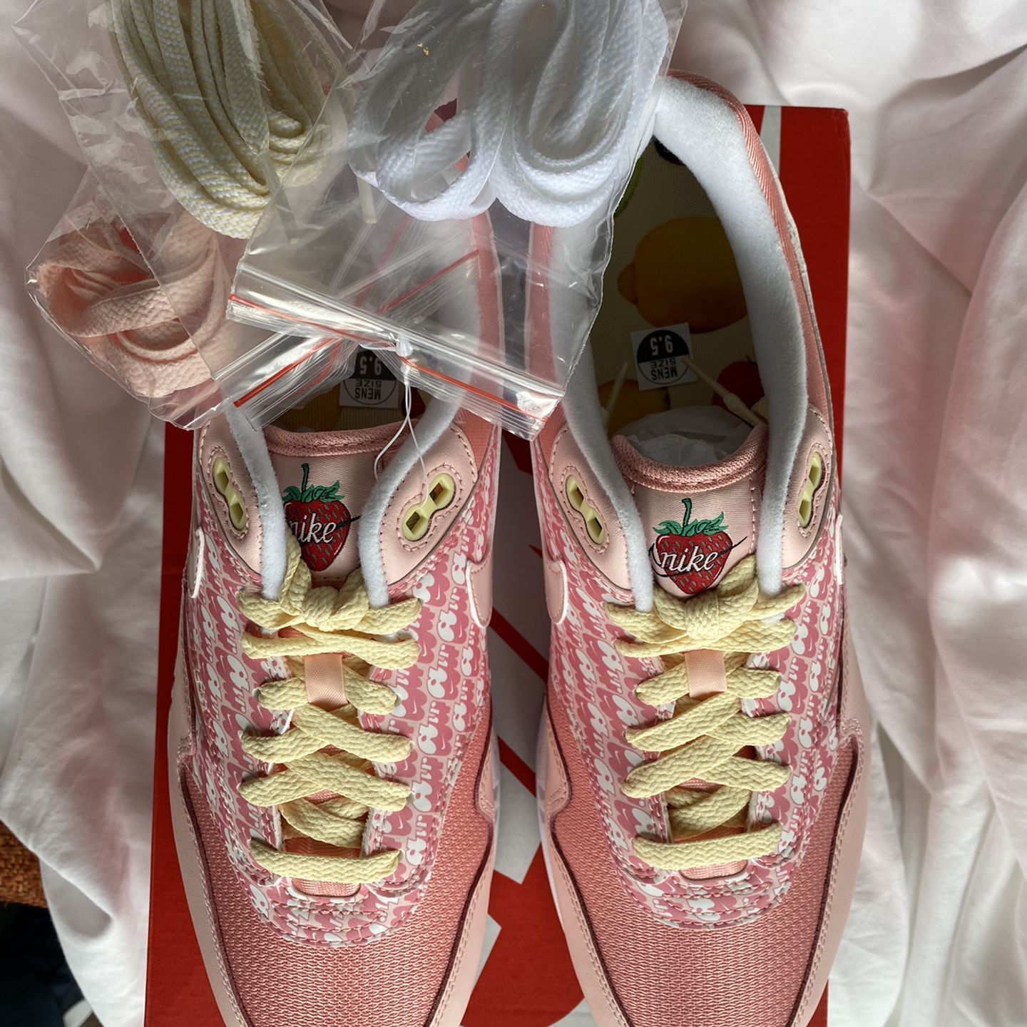 Nike Air Max 1 - Pink Lemonade - Sz. 9.5