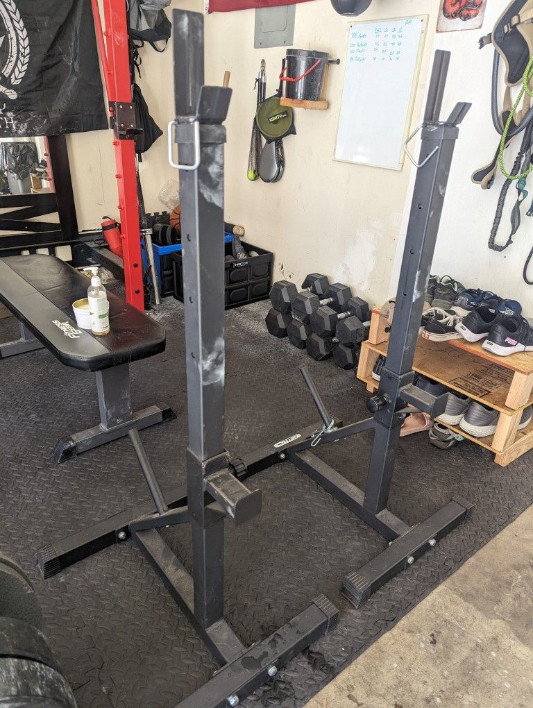 Adjustable Squat Rack