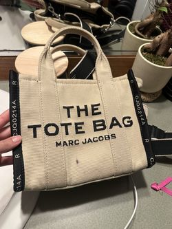 Marc Jacob’s tote bag