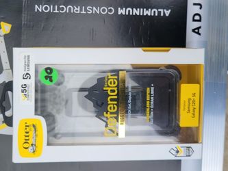 Brand new Otter Box For Samsung S20+
