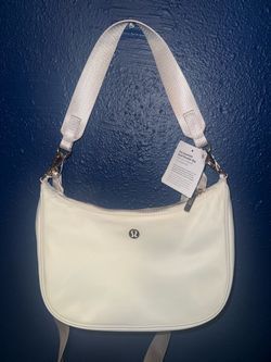 lululemon shoulder bag