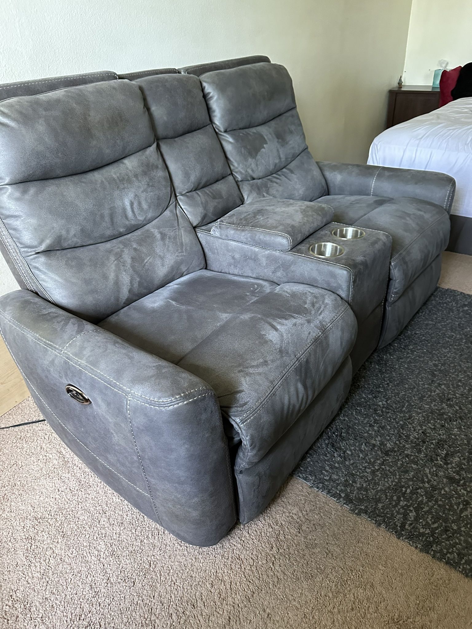 Sofa Reclinable-FREE