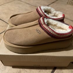 Brand New Size 8 Uggs 