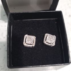 New Sterling Silver Diamond Earrings 
