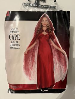 SCARLET TEMPTRESS CAPE
