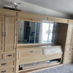 King Bedroom Set - Excellent Condition