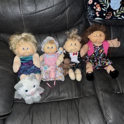 Lot of 5 Vintage Cabbage Patch Kids Dolls With Adoptimals Persian Cat