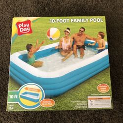 Play Day Inflatable 10' Foot Rectangular Family Pool 120"x72"x22" New In Box!