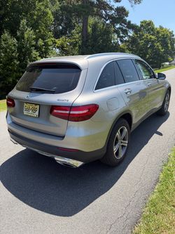 2019 Mercedes GLC 300 4 Matic