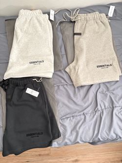 Essentials shorts fear of god