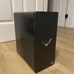Victus 15L Gaming PC