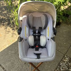 Evenflo  Baby Carrier