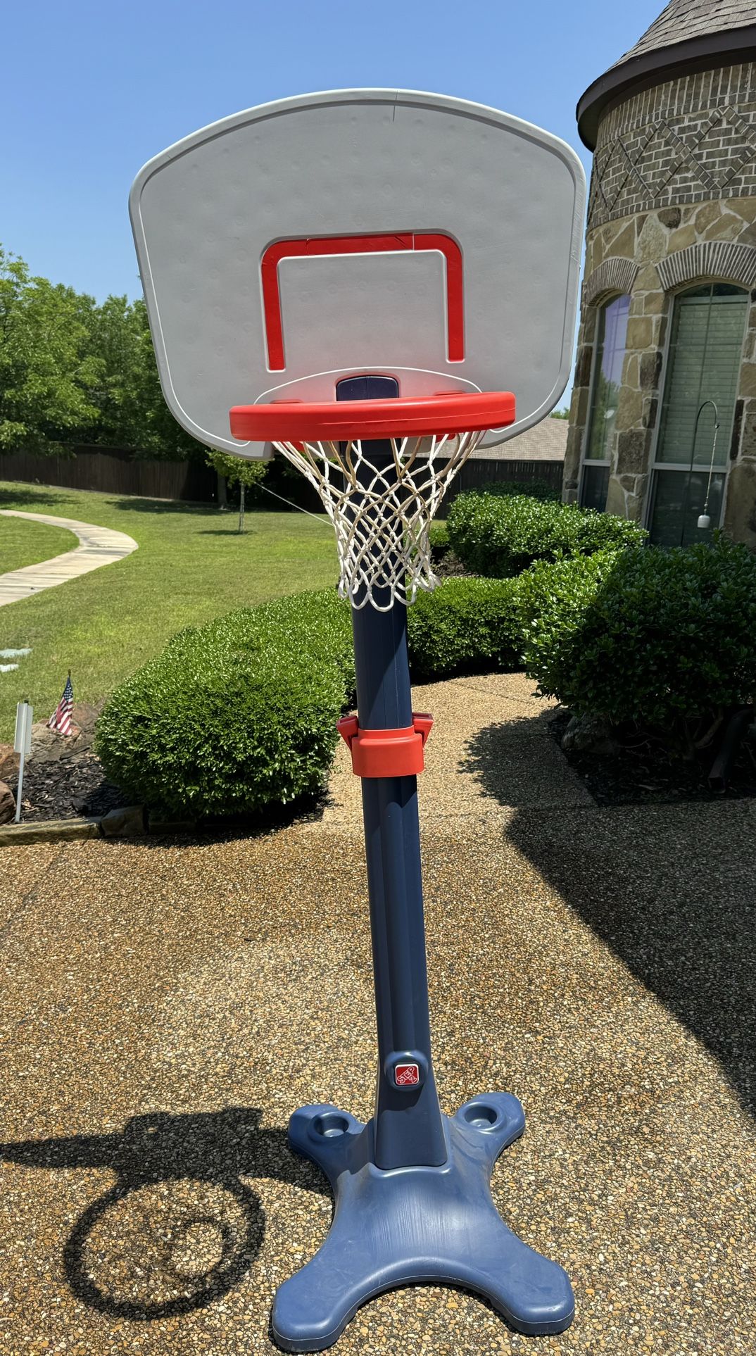 Junior basketball Hoop Step 2