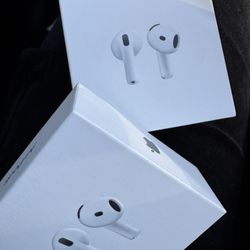 AirPods 4
