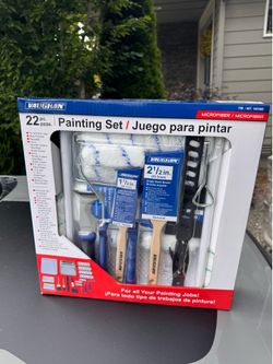 22 piece painting set (new in box)