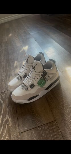 Jordan 4s Retro Black