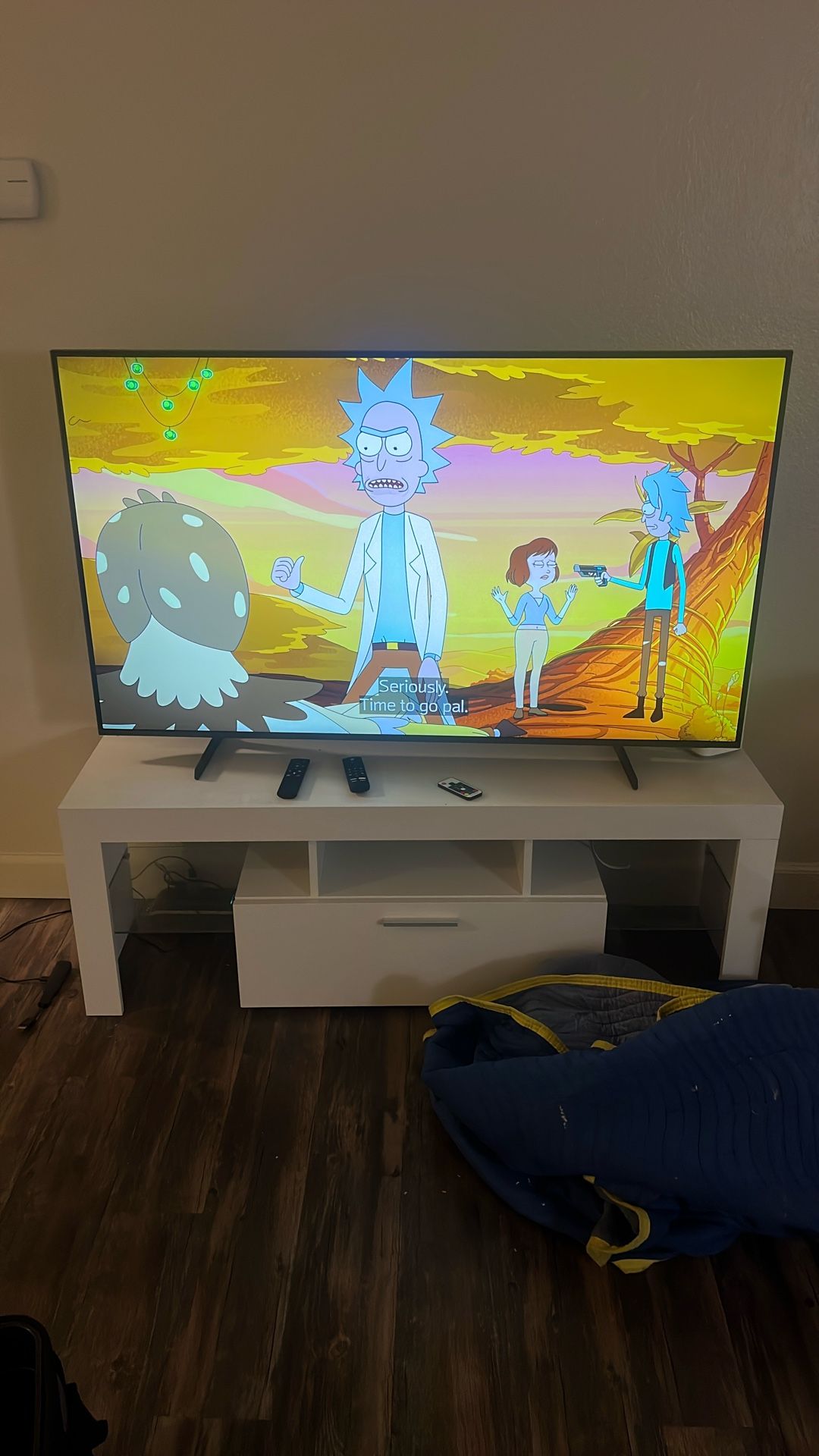 47” Samsung Smart TV