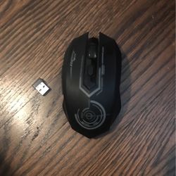 led gaming wireless mouse (charger not Included)