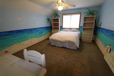 Dresser With Bookshelf