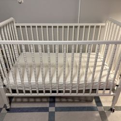 White Crib with Wheels