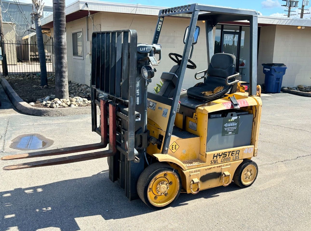 Hyster 40 Electric Forklift 