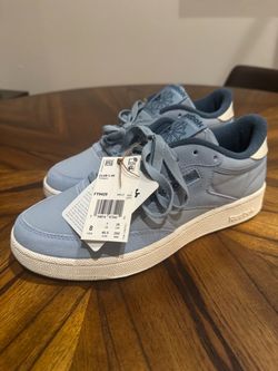 Reebok Club C 85 Men’s Size 8 - Baby Blue