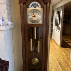 Ridgeway Grandfather Clock Model 201 