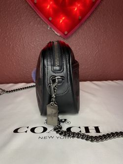 Isla chain deals crossbody