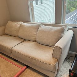 Free Couch North Bend