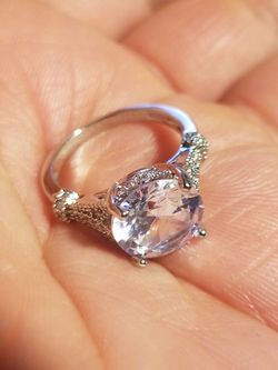 Gorgeous Women's round cut wedding engagement promises ring size 5