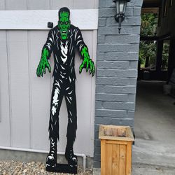 7ft Handcrafted Wooden Frankenstein Halloween Yard Art Decor