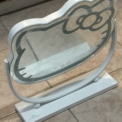 HELLO KITTY mirror 