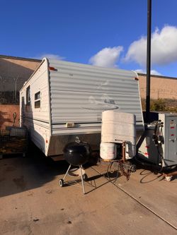 2004 Shasta Four Winds