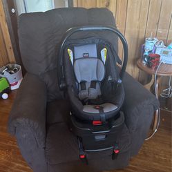 Britax Infant Car Seat With base