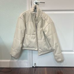Cropped Puffer Jacket