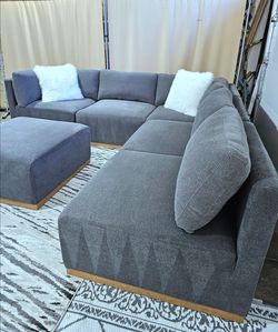 *FREE DELIVERY* Henredon Murphy Fabric dark gray Modular Sectional with Ottoman . Couch