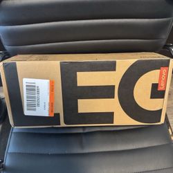 Legion go S 8” 120hz gaming handheld Ryzen z1 extreme 32Gb 1Tb steam 