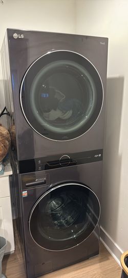 LG WashTower Stacked Washer and Dryer