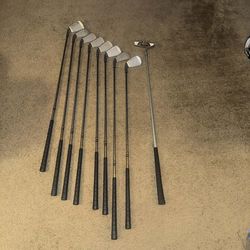 Men's Rawlings full steel shaft iron set with putter