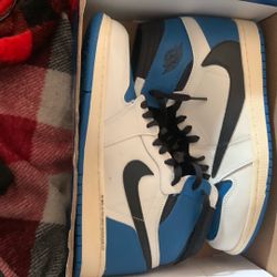 Jordan 1 Retro High OG Sp Fragment X Travis Scott Sneakers 