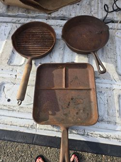 Cast Iron Skillets