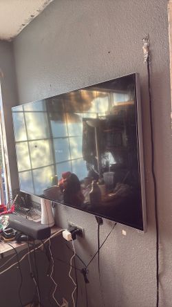 50inch vizio smart tv (Read Description)