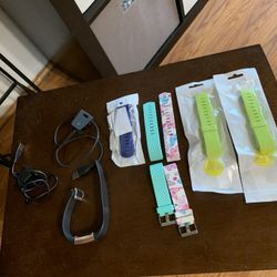Fitbit Charge 2 With 6 Bands & 2 Chargers. Practically New.