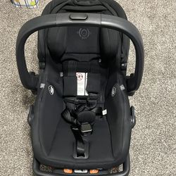 Uppababy Mesa V2