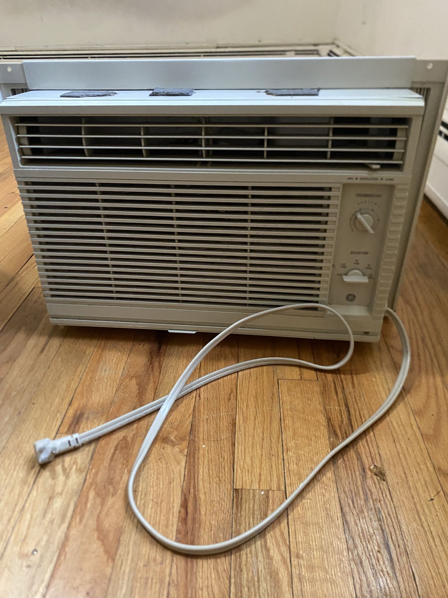 GE Air Conditioner
